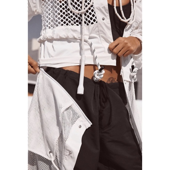 NWT Free People Movement Under The Sea Mesh Convertible Maxi Parka Jacket White - Picture 15 of 17